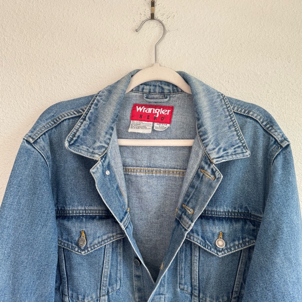VTG Wrangler Hero Womens Small Trucker Denim Western Jacket 90s Gorpcore Worn In - Picture 3 of 11